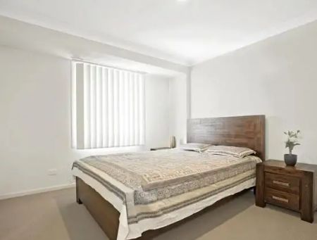 “4 Bedrooms ! 2 Bath ! 2 Car ! Ducted Air !” - Photo 2