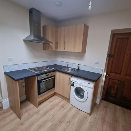 1 bedroom flat to rent - Photo 3