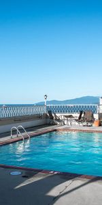 The Martinique - Photo 3