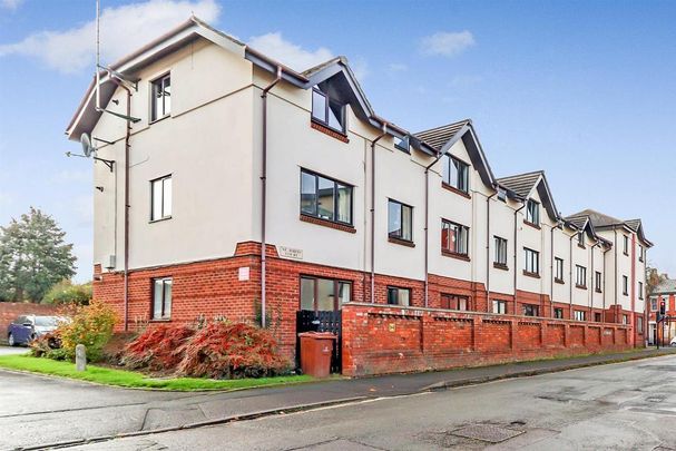 1 bedroom flat to rent - Photo 1