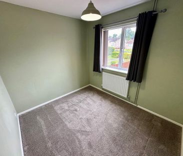 2 bedroom bungalow to rent - Photo 3