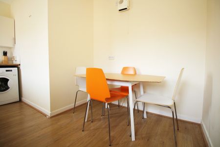 Kent Road, Finnieston, Glasgow - Photo 2