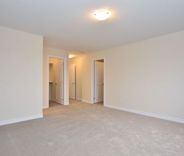 For Lease - 30 ROOKIE Crescent, Kanata, Ontario - Photo 3