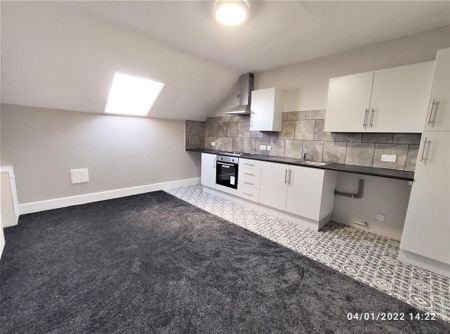 1 bedroom apartment to rent - Photo 2