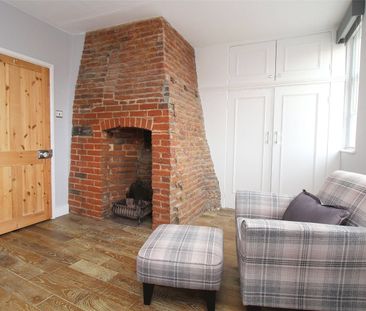 Theatre Street, Woodbridge, Suffolk, IP12 4NE - Photo 3