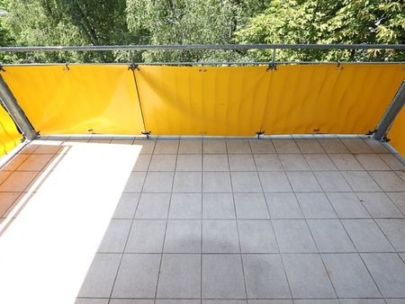 - - - ! ! ! EINBAUKÜCHE - - - BALKON - - - DACHGESCHOSS ! ! ! - - - - Photo 3