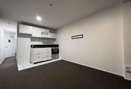 Two Bedroom Apartment in the CBD - Photo 4