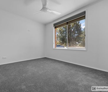 Fresh, Modern & Ready to Enjoy – Family Living at Its Best - Photo 2