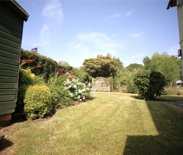 Mason Cottages, Dog Lane, Witcombe - Photo 5