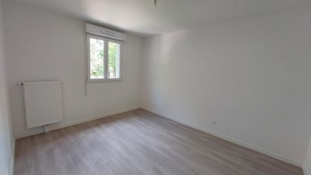 location Appartement T3 DE 60.35m² À LE BLANC MESNIL - Photo 2