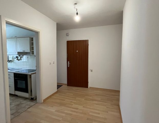 ab 01.03. - Unrenovierte 3-Zimmer-Wohnung in Kirchseeon-Eglharting - Foto 1