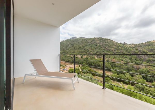 FANTASTIC LUXURIOUS VILLA IN MARBELLA