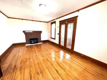 For Lease - 12 Lockie Avenue, Toronto, Ontario - Photo 3