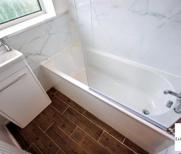 3 Bedroom House - Semi-Detached To Let - Photo 6