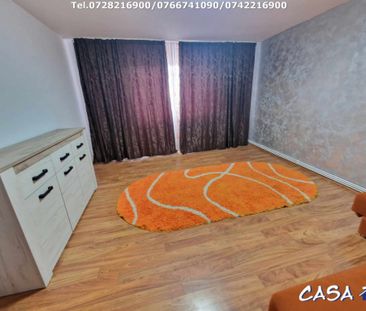 Închiriere apartament 4 camere, situat în Târgu Jiu, Str. - Fotografie 3