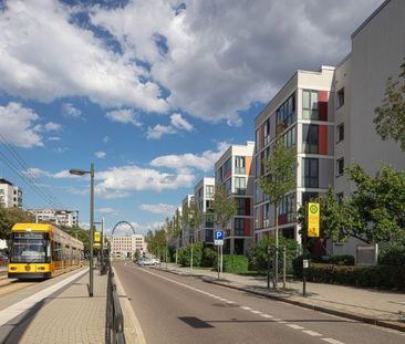 **Direkt im Zentrum: Südbalkon + Aufzug!** - Foto 4