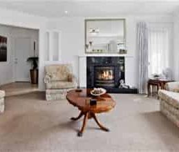 Family Home - Photo 2