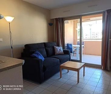 Location Appartement - Golfe-Juan - Photo 1