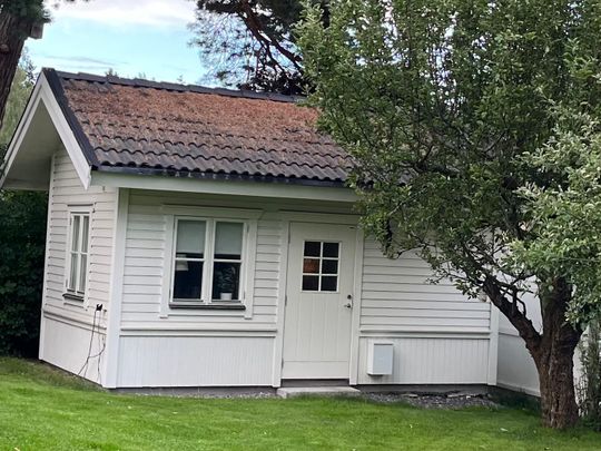 Kärnbovägen, Älvsjö - Photo 1