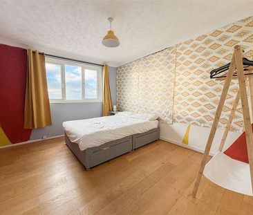 Marina, St. Leonards, TN38 - Photo 4