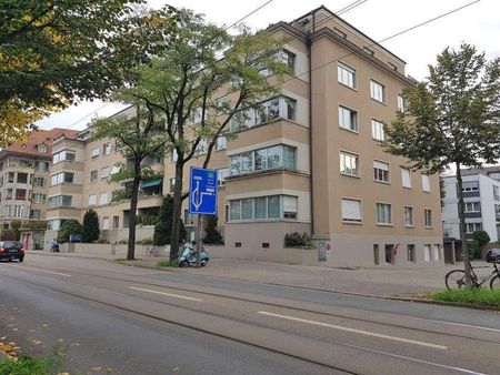 Geräumige Wohnung an zentraler Lage! - Foto 4