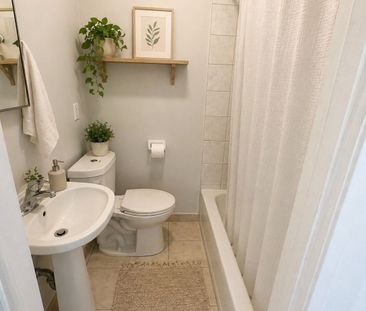 For Lease - 1566 Avenue Road Unit# 103, Toronto, Ontario - Photo 4
