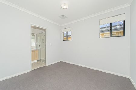 29 Marginson Drive, Landsdale, WA 6065 - Photo 3