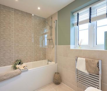 3 bedroom semi-detached house to rent - Photo 3