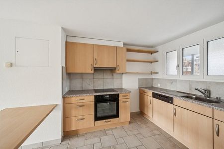 Moderne 4.5 Zimmer Wohnung mit grossem Balkon - Photo 3