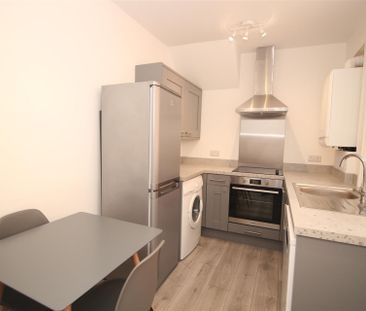 2 bedroom Flat to rent in Salters Road, Gosforth, Newcastle Upon Tyne - Photo 6