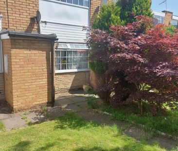 2 Bed Terraced House, Campion Walk, LE4 - Photo 1