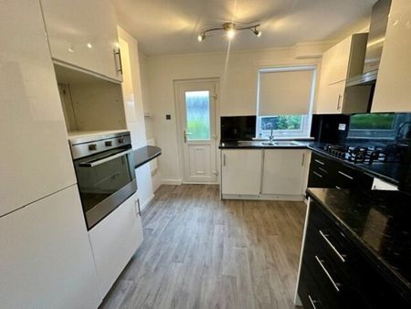 Old Mill Road, East Kilbride, G74 - Photo 3