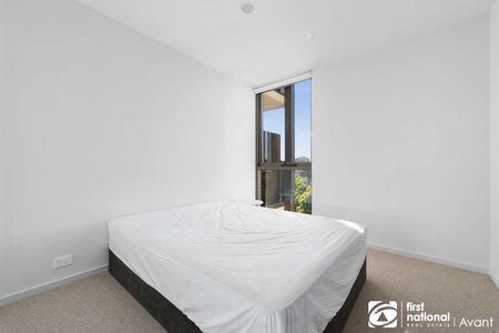 FURNISHED!! - Modern Apartment in Caulfield Village - Photo 5