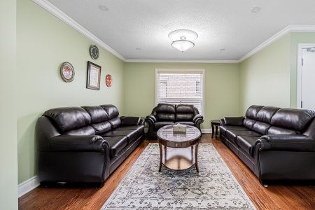 For Lease - 5930 Bassinger Place, Mississauga, Ontario - Photo 2
