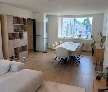 Appartement te huur - Foto 1