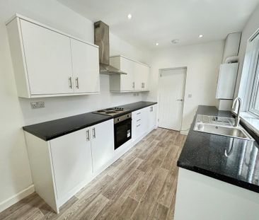 2 bedroom terraced house to rent - Photo 6