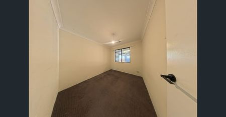 Quality Family Home - Photo 5