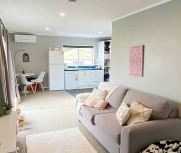 Modern & affordable 2 bedroom - Photo 5