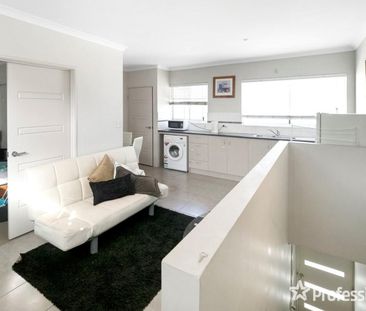 Fully Furnished 1-Bedroom Studio Apartment - Photo 1