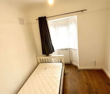 Room in a Shared House, Radcliffe Road, HA3 - Photo 3