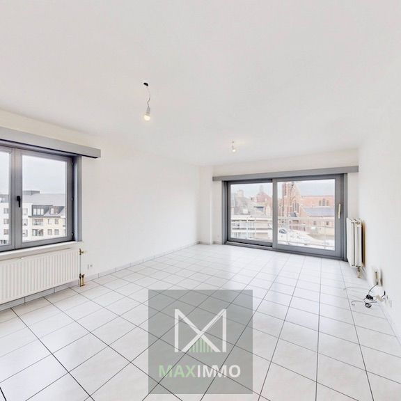 Appartement te huur op Lauwe plaats met balkon - Photo 1