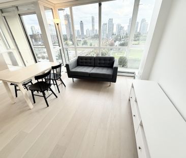 Bright One Bedroom and Den in Surrey Central Conveniently Located b... - Photo 3