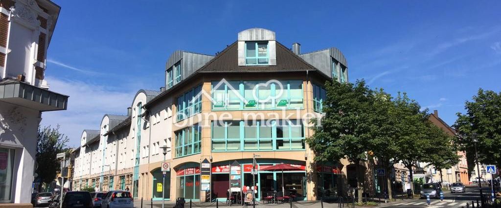Achtung, nur mit WBS!!! Innenstadtlage! Wohnung in modernem Geschäftshaus mit sehr großem Balkon - Photo 1