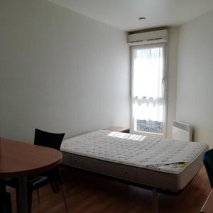 La Roche-sur-Yon, 85000 - Photo 2