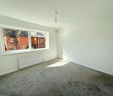 Breakspear Road North, Harefield, UB9 - Photo 4