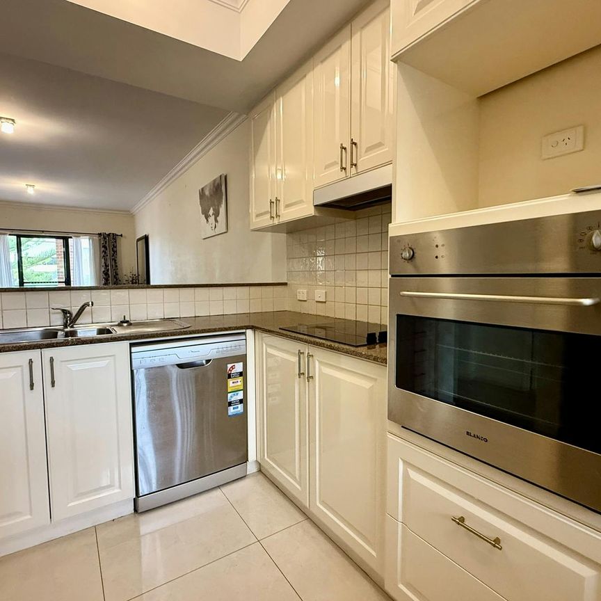 Marina Living at Its Finest – Available Now! - Photo 1