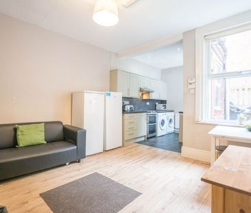 5 bedroom house share to rent - Photo 4