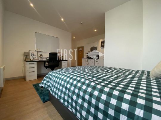 Studio to rent - Photo 1