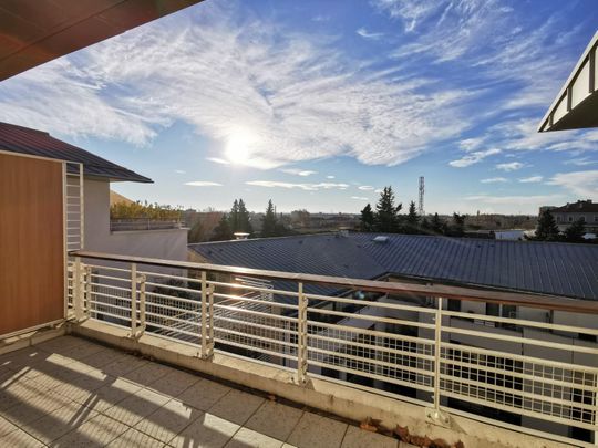 « AVIGNON EM - APPARTEMENT T4 AVEC TERRASSE ET PARKING » - Photo 1