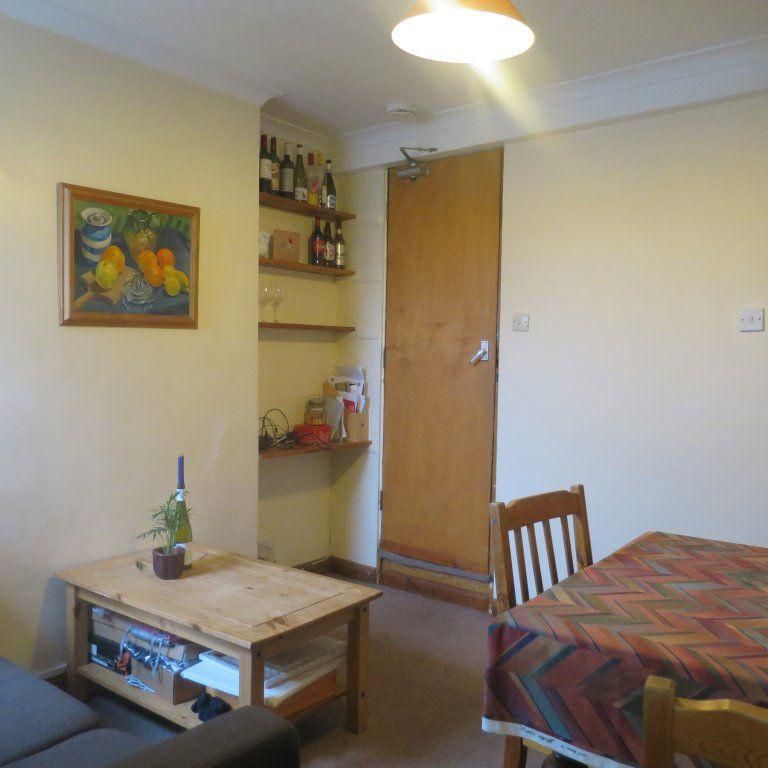 4 bedroom house to rent - Photo 1